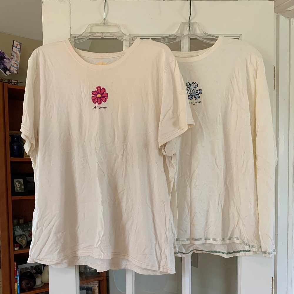 Bundle of 2 LIFE IS GOOD Sleep shirts  sz XL